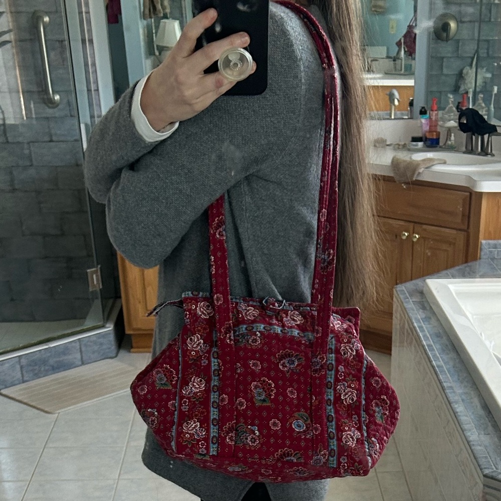 Vera Bradley Provincial Red Hoosier 1986 bag - Picture 16 of 16